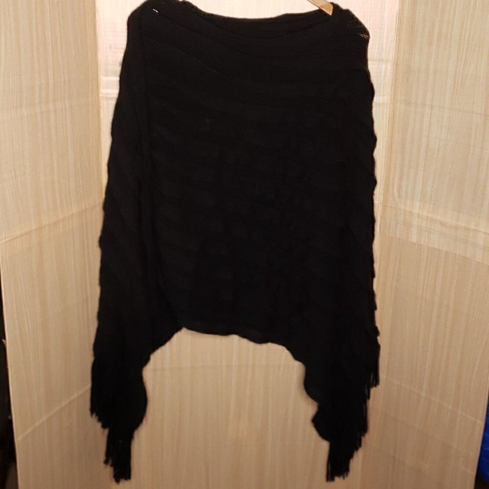 Unbranded Womens Black Sweater Knit Poncho Fringe Detail